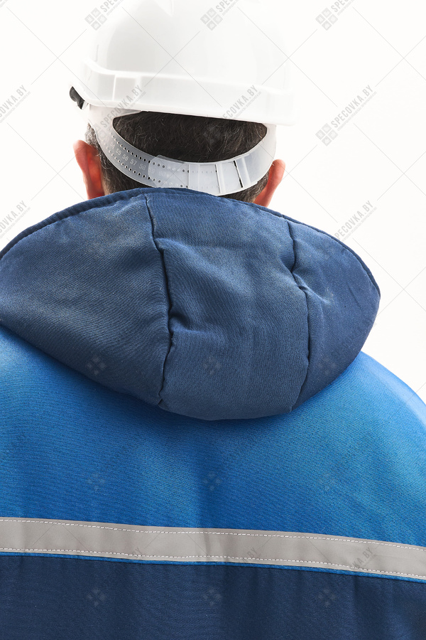 Куртка утепленная с капюшоном